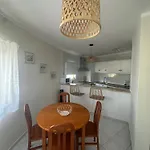 Apartment T1 Moderno Na Da Rocha Com Piscina *