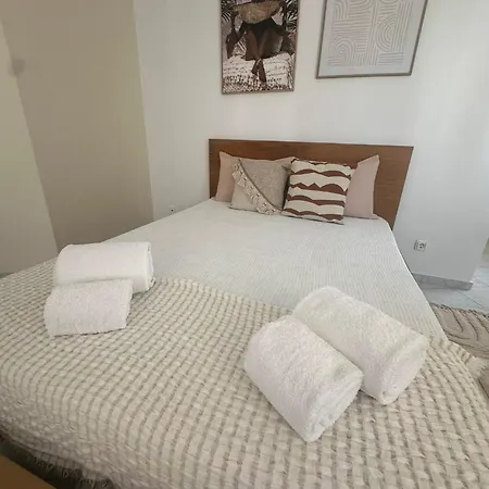 Apartment T1 Moderno Na Da Rocha Com Piscina