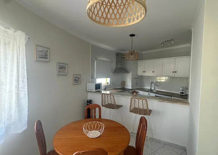 Appartement T1 Moderno Na Da Rocha Com Piscina *