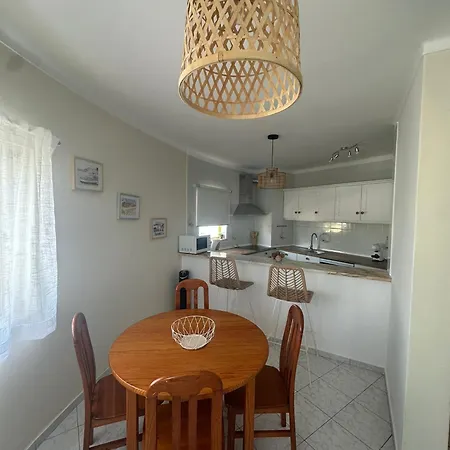 Apartamento T1 Moderno Na Da Rocha Com Piscina *